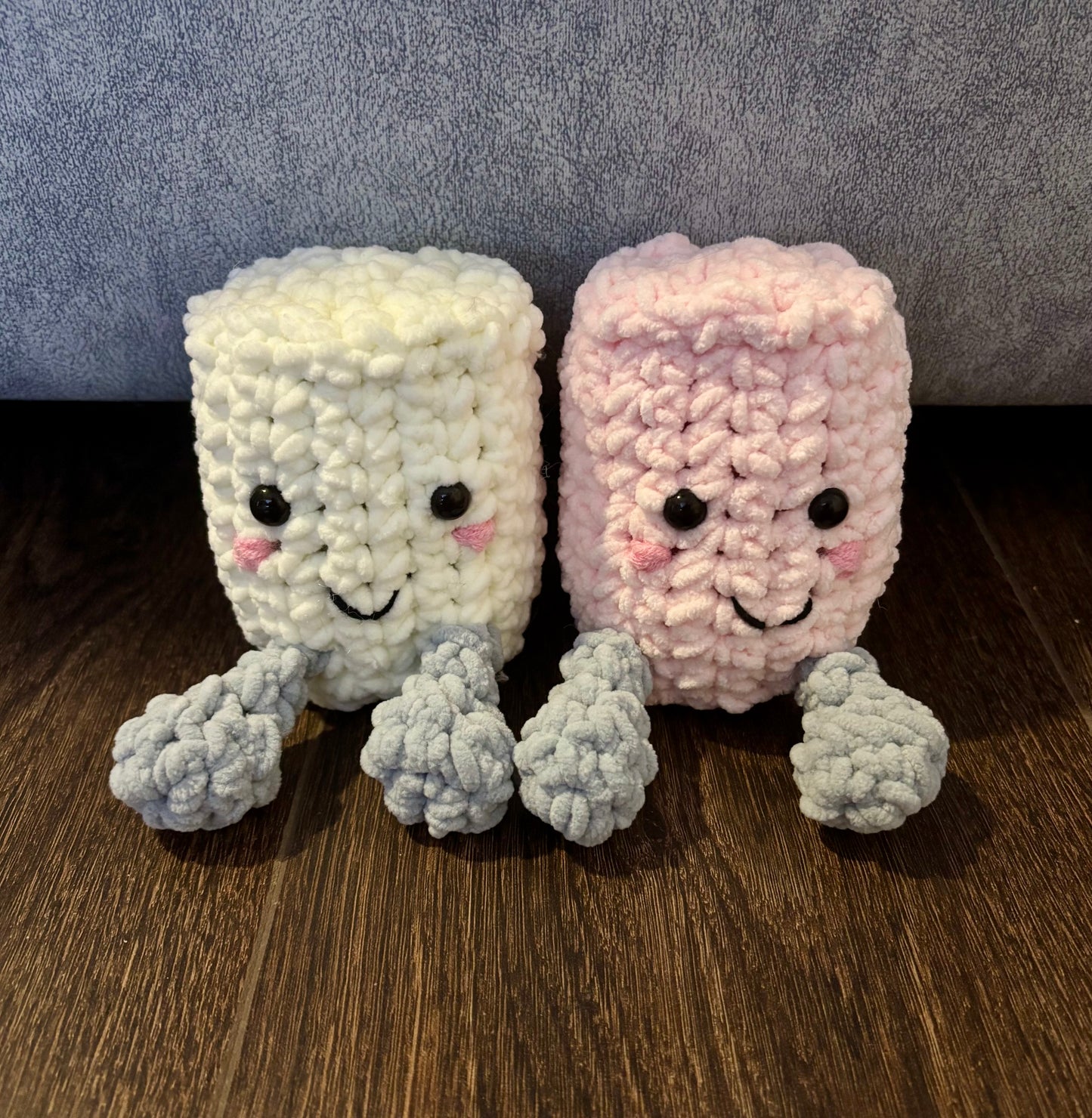Duo de peluches marshmallow